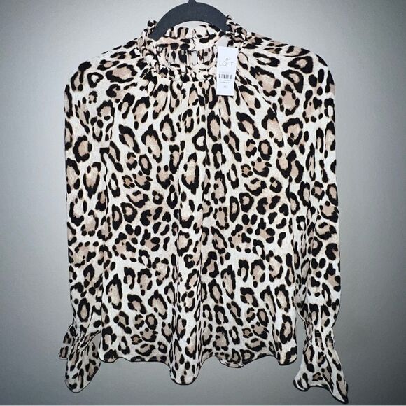 NWT Loft Cheetah Blouse - Sz XS - Picture 1 of 13